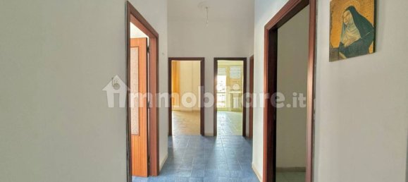 Квартира с 3 спальнями в Монтесильвано, Италия № 195602 37