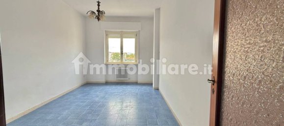 Квартира с 3 спальнями в Монтесильвано, Италия № 195602 32