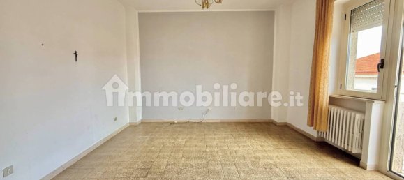 Квартира с 3 спальнями в Монтесильвано, Италия № 195602 21