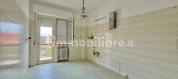 Квартира с 3 спальнями в Монтесильвано, Италия № 195602 30