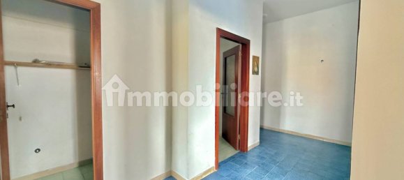 Квартира с 3 спальнями в Монтесильвано, Италия № 195602 12