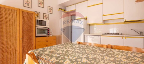 2 bedrooms House in Ispra, Italy No. 204143 18