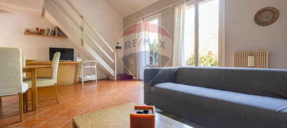 2 bedrooms House in Ispra, Italy No. 204143 11