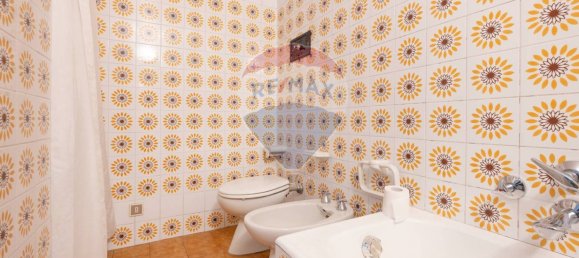 2 bedrooms House in Ispra, Italy No. 204143 24