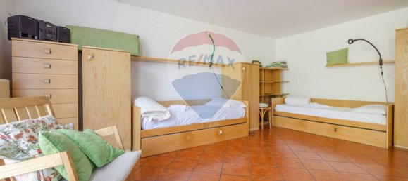 2 bedrooms House in Ispra, Italy No. 204143 21