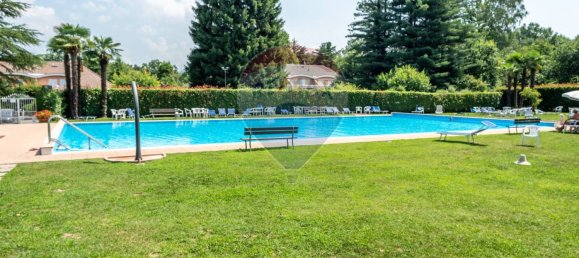 2 bedrooms House in Ispra, Italy No. 204143 27