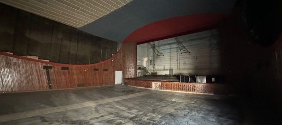 Propriété commerciale à Copparo, Italy 1000m² No. 72985 9