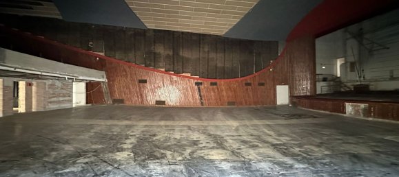 Propriété commerciale à Copparo, Italy 1000m² No. 72985 7