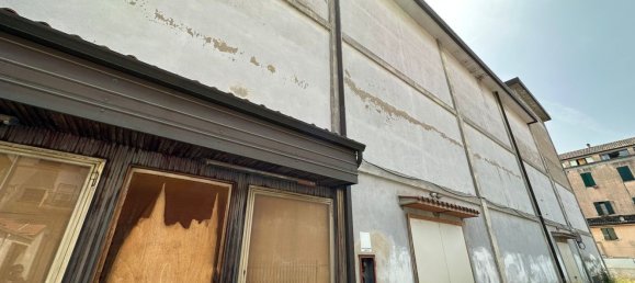 Propriété commerciale à Copparo, Italy 1000m² No. 72985 19