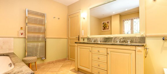 8 bedrooms Villa in Antibes, France No. 247296 23