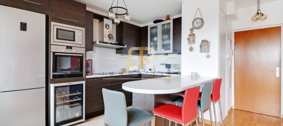 Dúplex de 3 dormitorios en Alfortville, France No. 297154 6