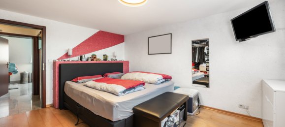 Duplex T4 em Esslingen, Germany N.º 64522 13