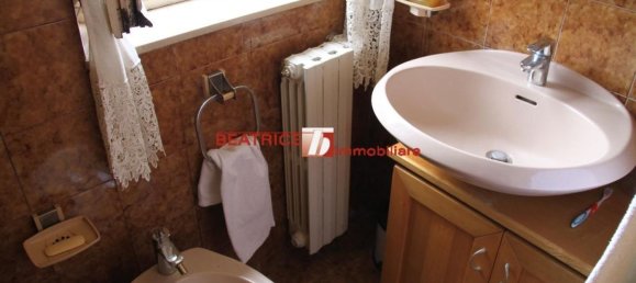 6 rooms House in Lucca, Italy No. 98210 33