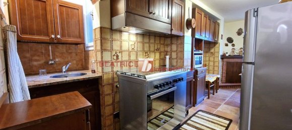 6 rooms House in Lucca, Italy No. 98210 5