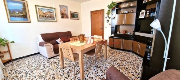 6 rooms House in Lucca, Italy No. 98210 4