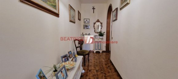 6 rooms House in Lucca, Italy No. 98210 14