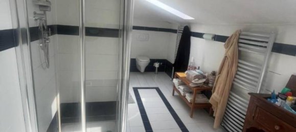 Villa de 4 dormitorios en Massa, Italy No. 209047 26