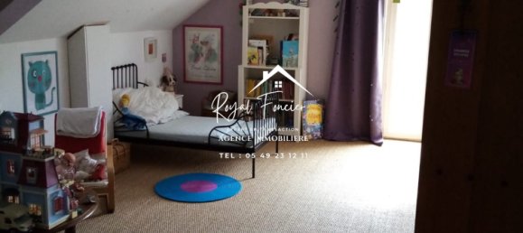 4 bedrooms House in Gizeux, France No. 251283 16