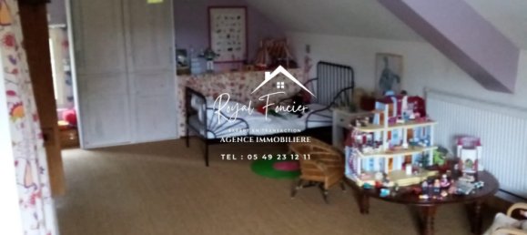 4 bedrooms House in Gizeux, France No. 251283 17