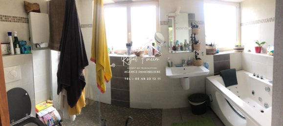 4 bedrooms House in Gizeux, France No. 251283 8