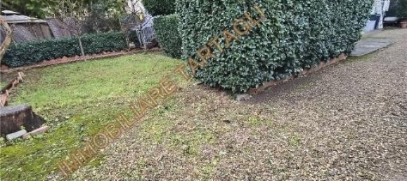 3 rooms Apartment in Florence, Italy No. 28816 24