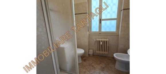 3 rooms Apartment in Florence, Italy No. 28816 16