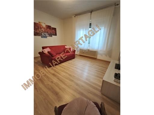3 rooms Apartment in Florence, Italy No. 28816