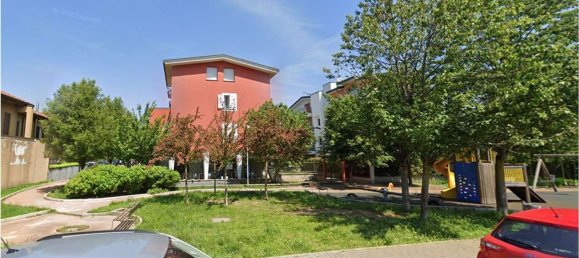 1 bedroom Apartment in Besana in Brianza, Italy No. 361199 4