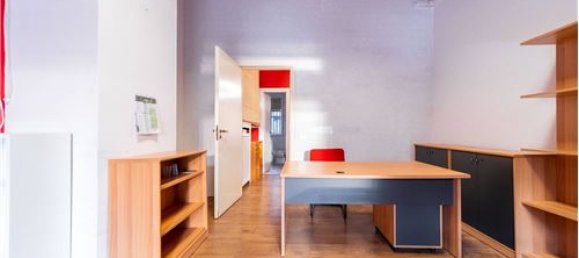 2 rooms Commercial property in Rescaldina, Italy No. 279195 7