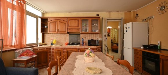 7-salle Appartement à Messina, Italy No. 142378 26