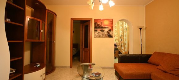 7-salle Appartement à Messina, Italy No. 142378 18