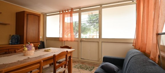 7-salle Appartement à Messina, Italy No. 142378 14