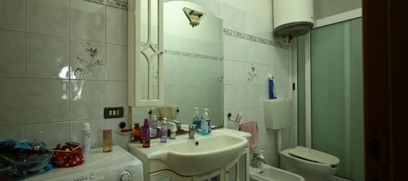 7-salle Appartement à Messina, Italy No. 142378 25