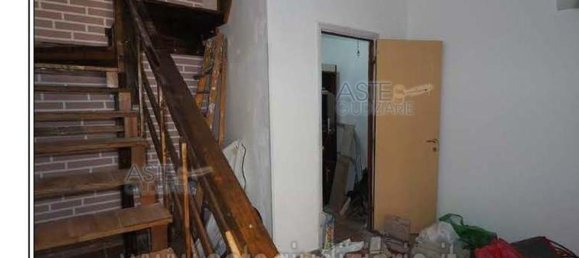 Apartamento de 2 habitaciónes en Rome, Italy No. 194034 4