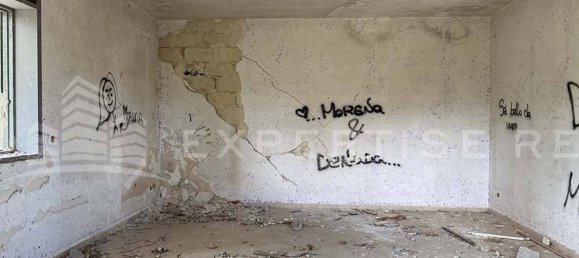 3 rooms House in Syracuse, Italy No. 247199 10