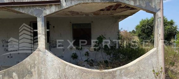 3 rooms House in Syracuse, Italy No. 247199 5