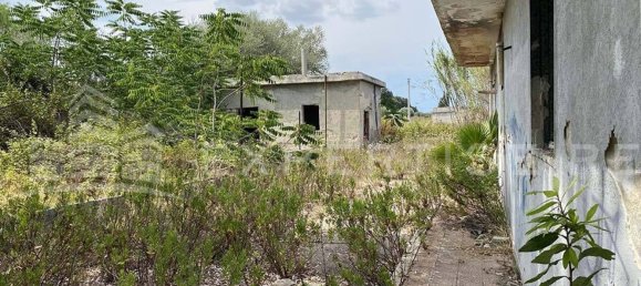 3 rooms House in Syracuse, Italy No. 247199 13