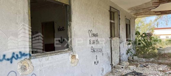 3 rooms House in Syracuse, Italy No. 247199 9