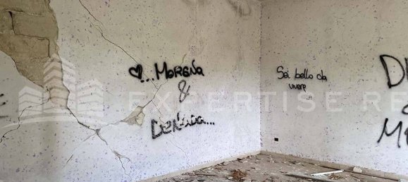 3 rooms House in Syracuse, Italy No. 247199 17