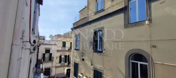 3 chambres Appartement à Naples, Italy No. 10001 6