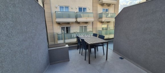 2 chambres Penthouse à Gzira, Malta No. 11409 2