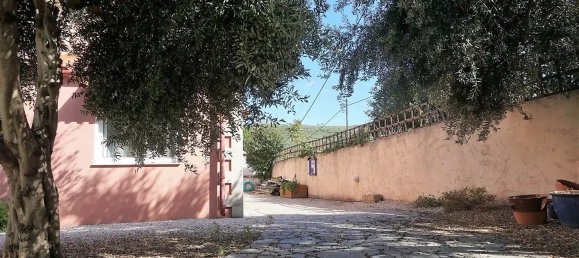 Коммерческая недвижимость с 3 спальнями в Ханья, Крит, Греция № 46344 40
