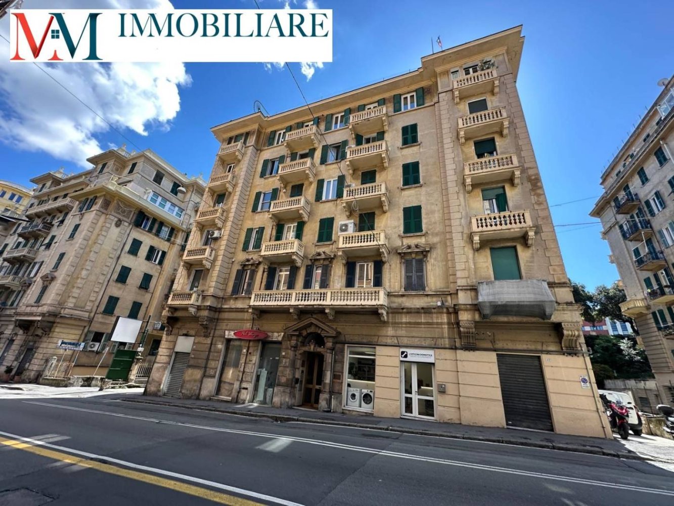 Apartamento de 2 dormitorios en Genoa, Italy No. 337219