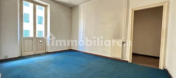 Apartamento de 2 dormitorios en Genoa, Italy No. 337219 9