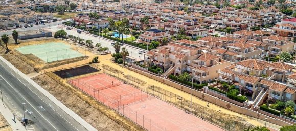 3 Schlafzimmer Stadthaus in Alicante, Spain, Nr. 190789 36