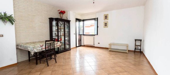 Apartamento T3 em Colli al Metauro, Italy N.º 337863 2