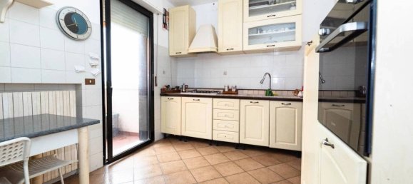 Apartamento T3 em Colli al Metauro, Italy N.º 337863 5