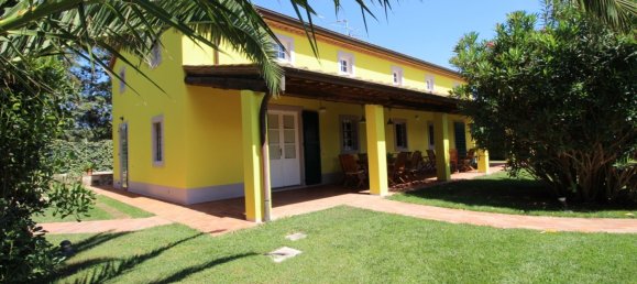 5 bedrooms Villa in San Vincenzo, Italy No. 358172 5