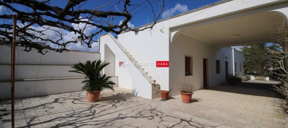 2 bedrooms House in Martina Franca, Italy No. 294209 8