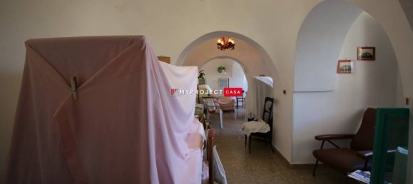 2 bedrooms House in Martina Franca, Italy No. 294209 17